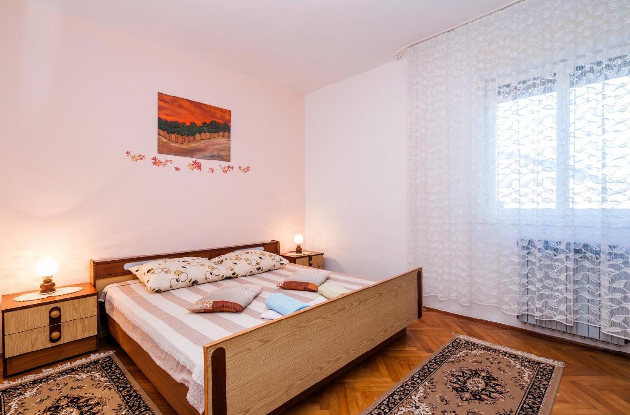 Apartments For Families With Children Privlaka, Zadar - 5747 Exterior photo