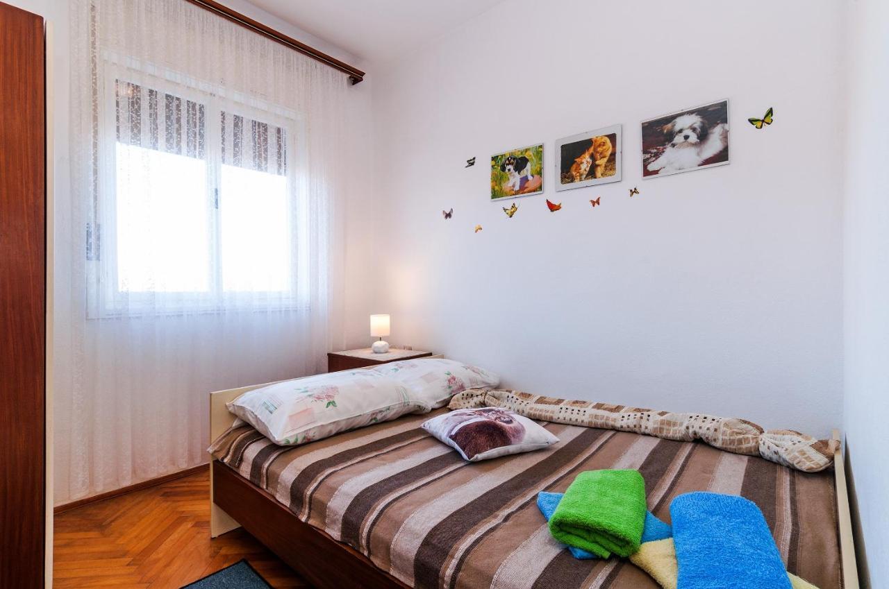 Apartments For Families With Children Privlaka, Zadar - 5747 Exterior photo